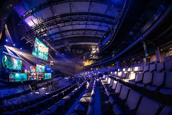 志和严密的 志和严密的